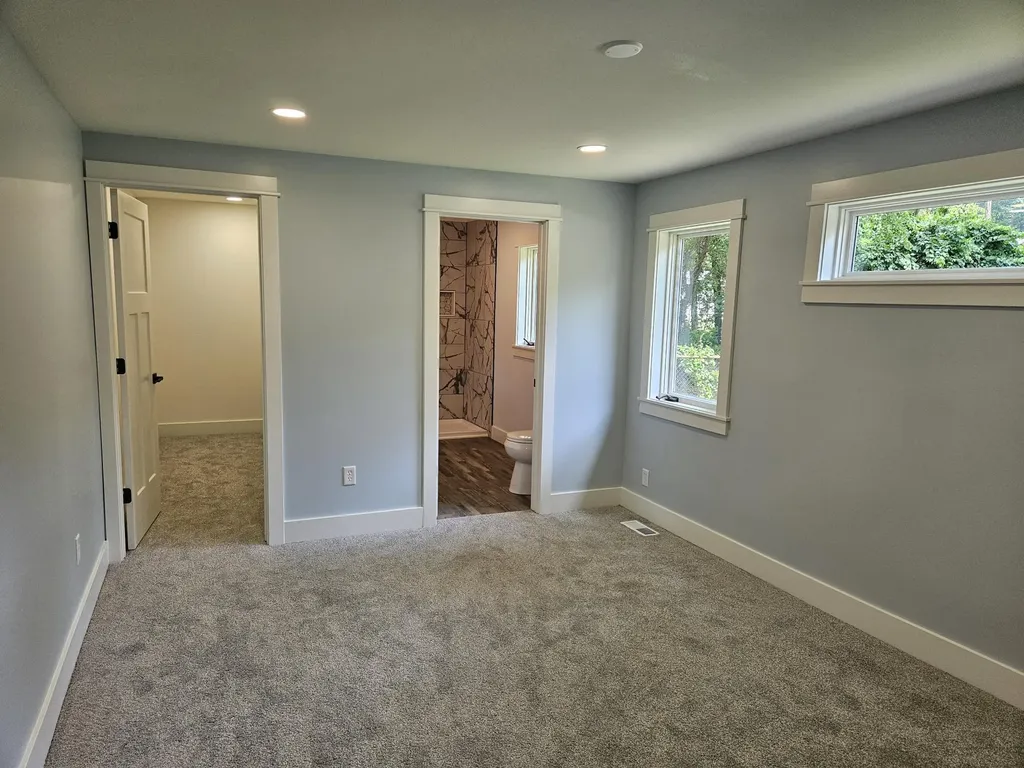 533 Seminole Road Norton Shores City MI 49444