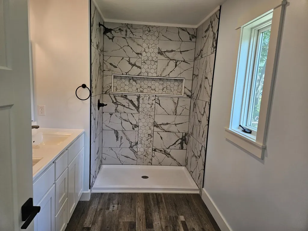 533 Seminole Road Norton Shores City MI 49444