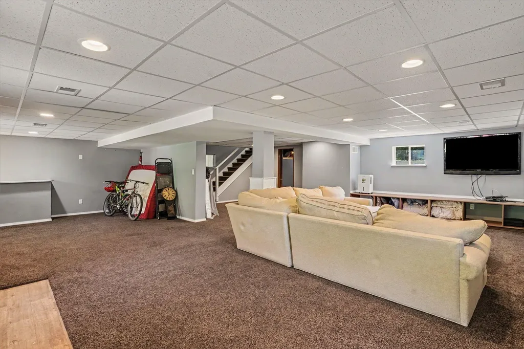 15471 Ransom Street Park Township MI 49424