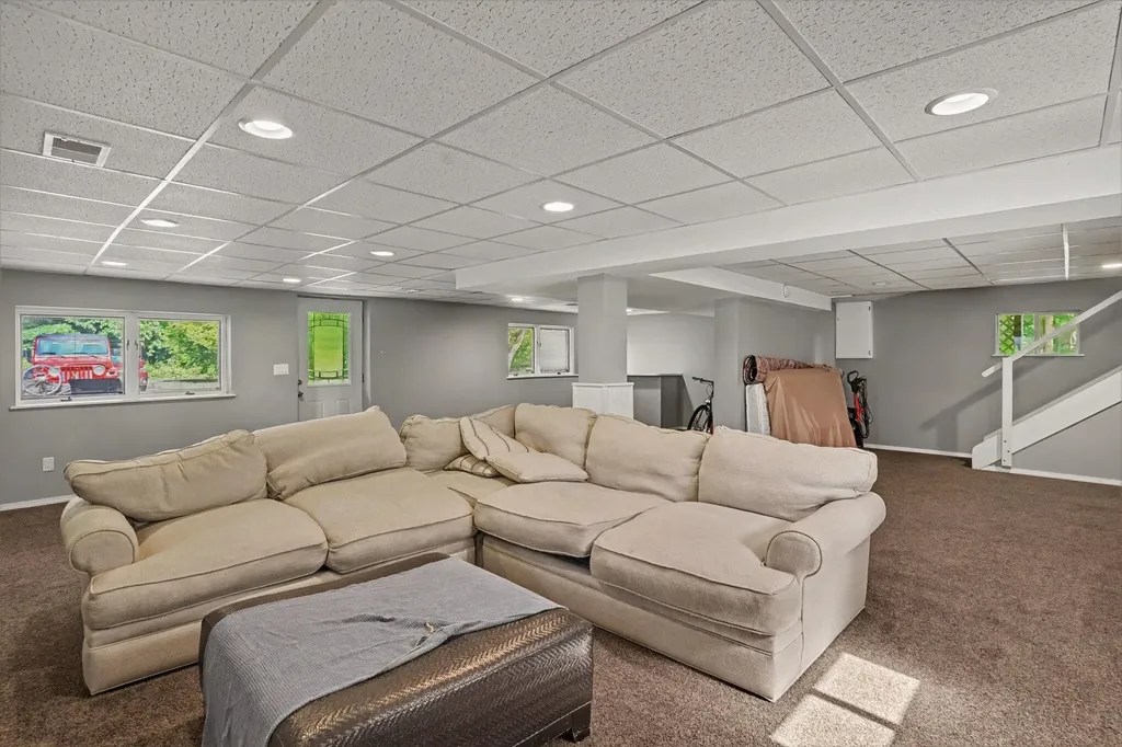 15471 Ransom Street Park Township MI 49424