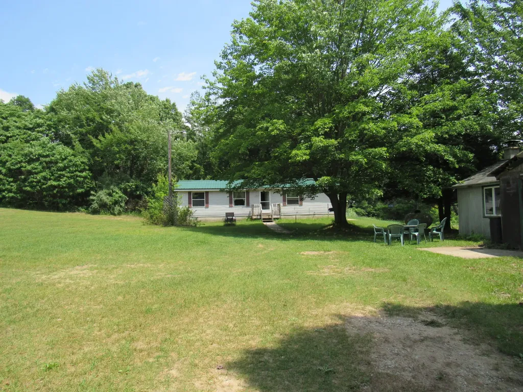 710 N 204th Avenue Leavitt Township MI 49421
