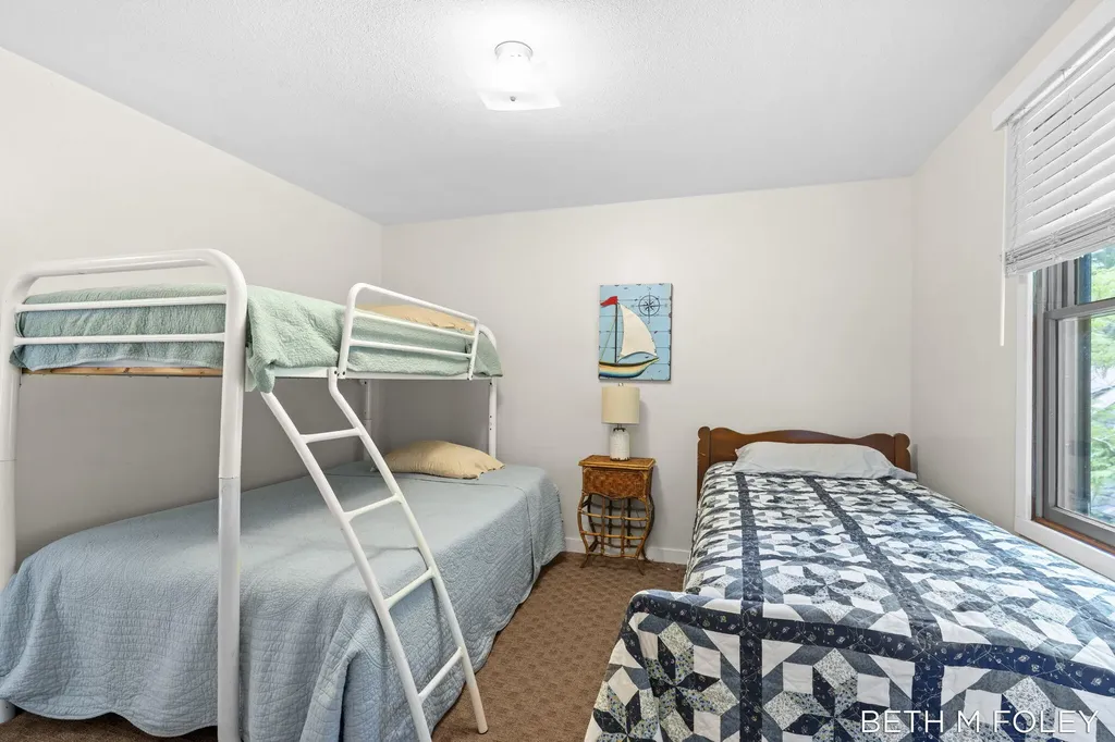 692 Mt Pisgah Boulevard Park Township MI 49424