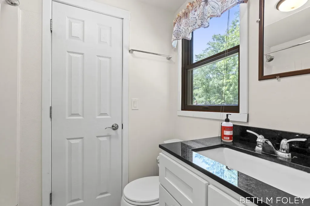 692 Mt Pisgah Boulevard Park Township MI 49424
