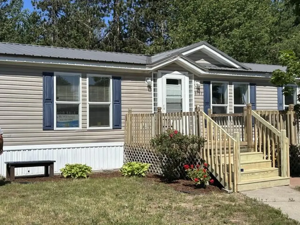 9137 Pine Lake Court Olive Township MI 49460