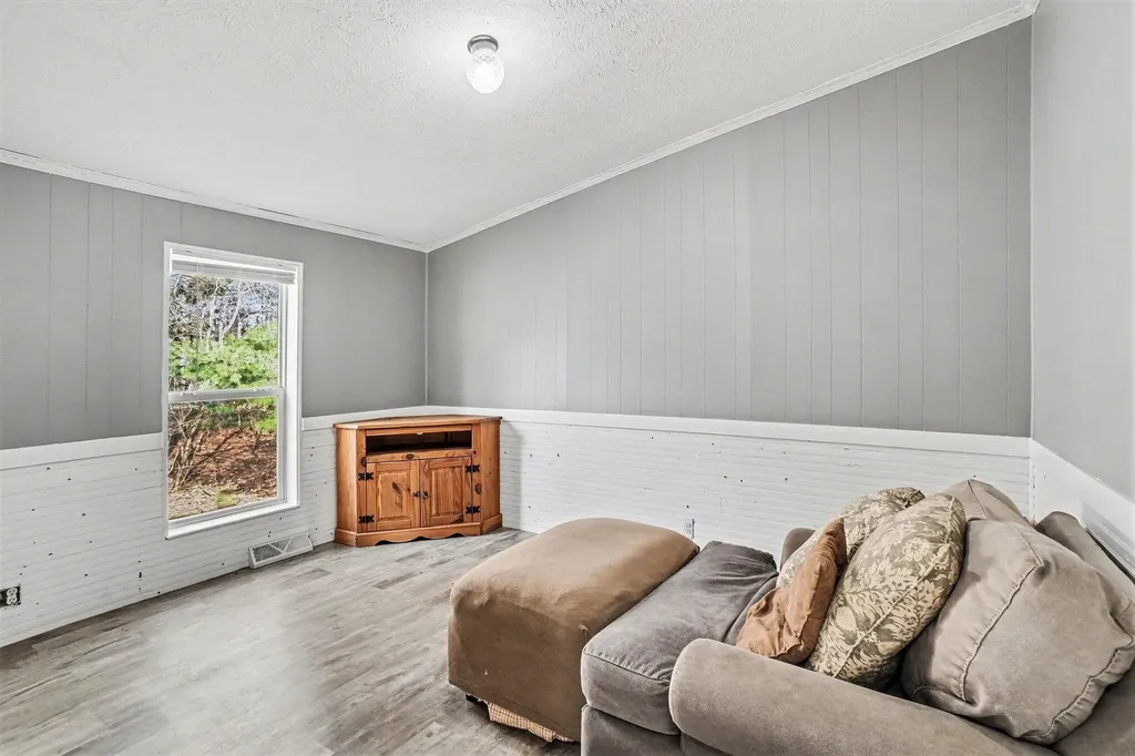 9137 Pine Lake Court Olive Township MI 49460
