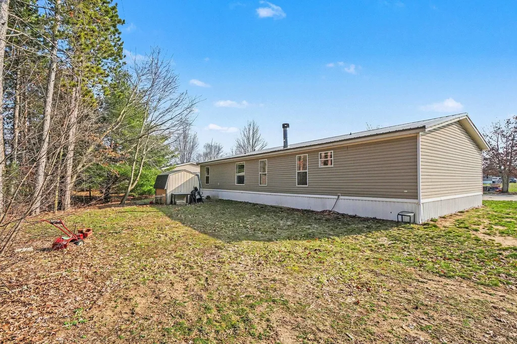 9137 Pine Lake Court Olive Township MI 49460