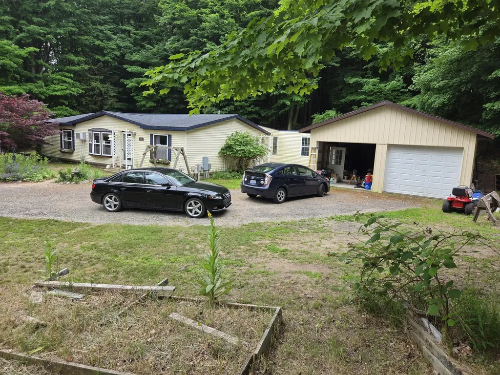 5959 Barnhart Road Hamlin Township MI 49431