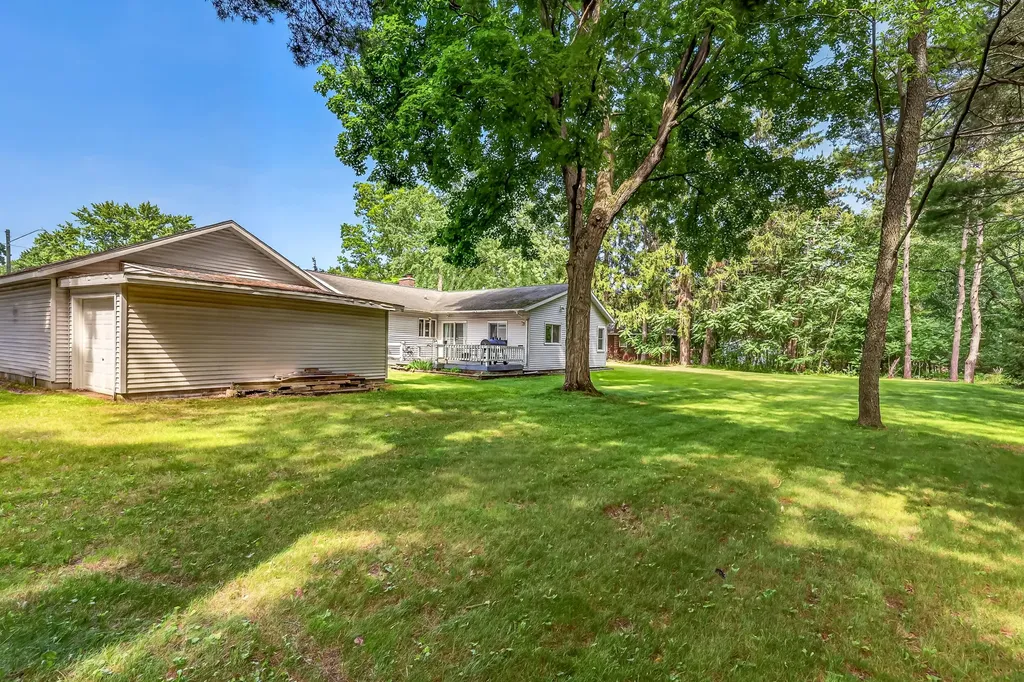 4945 Wilcox Street Montague City MI 49437