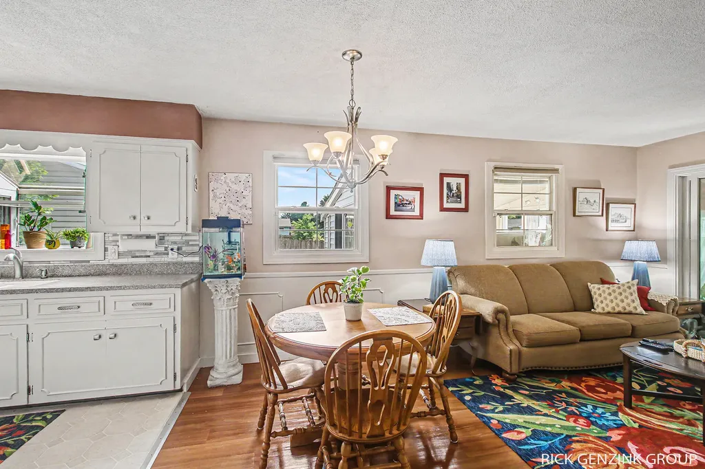 7747 Park Lane Avenue Georgetown Charter Township MI 49428