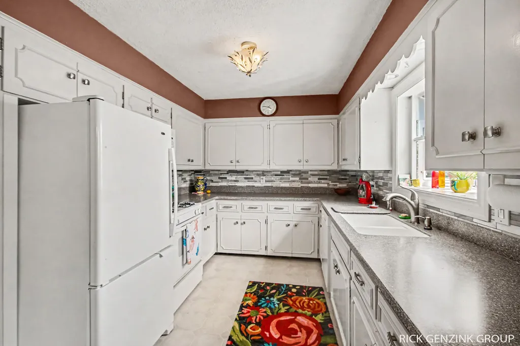7747 Park Lane Avenue Georgetown Charter Township MI 49428