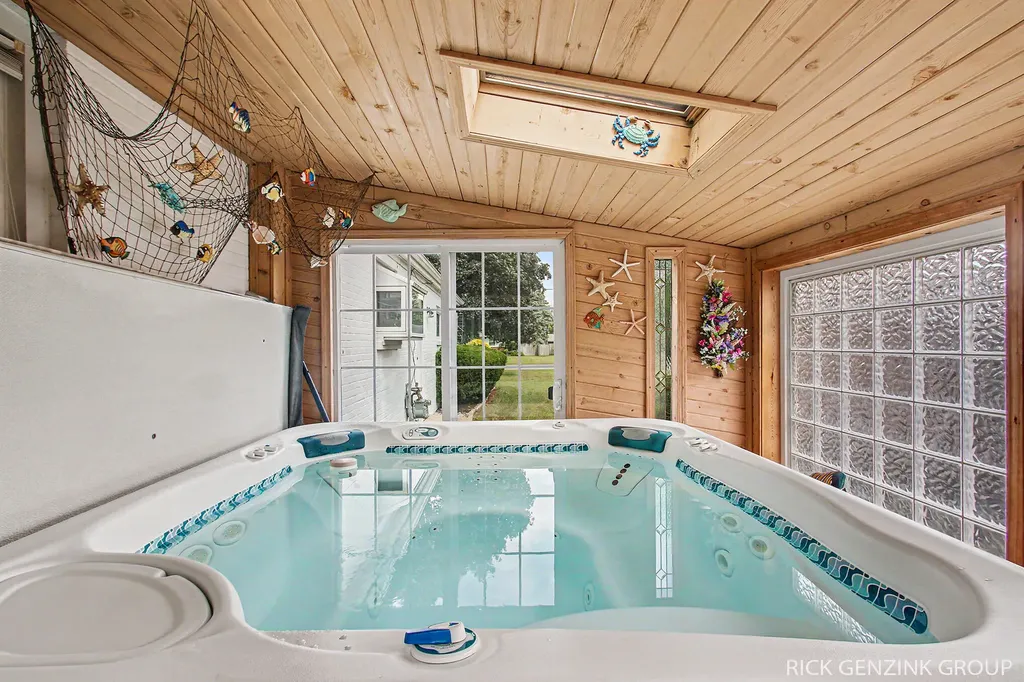 7747 Park Lane Avenue Georgetown Charter Township MI 49428