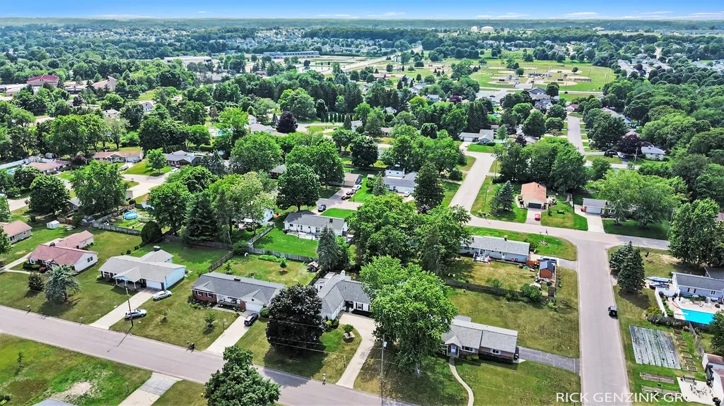 7747 Park Lane Avenue Georgetown Charter Township MI 49428