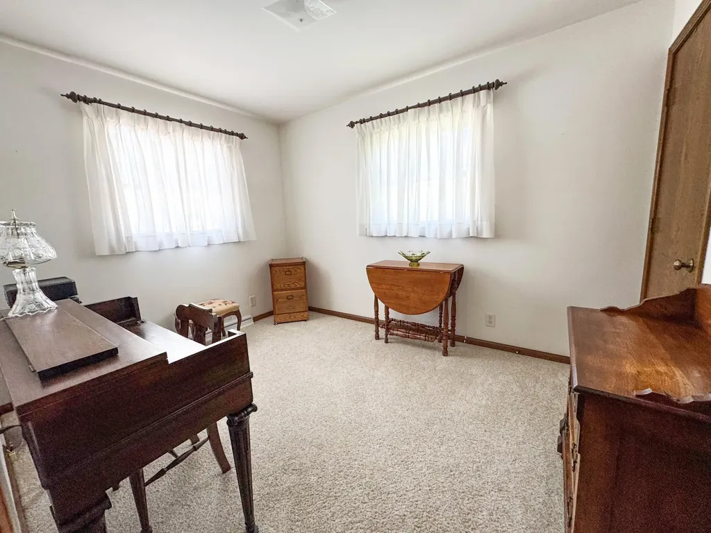 2304 Columbus Avenue Norton Shores City MI 49441