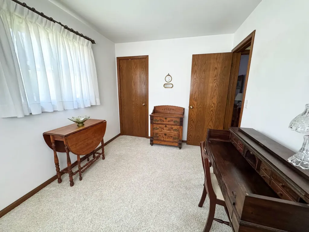 2304 Columbus Avenue Norton Shores City MI 49441