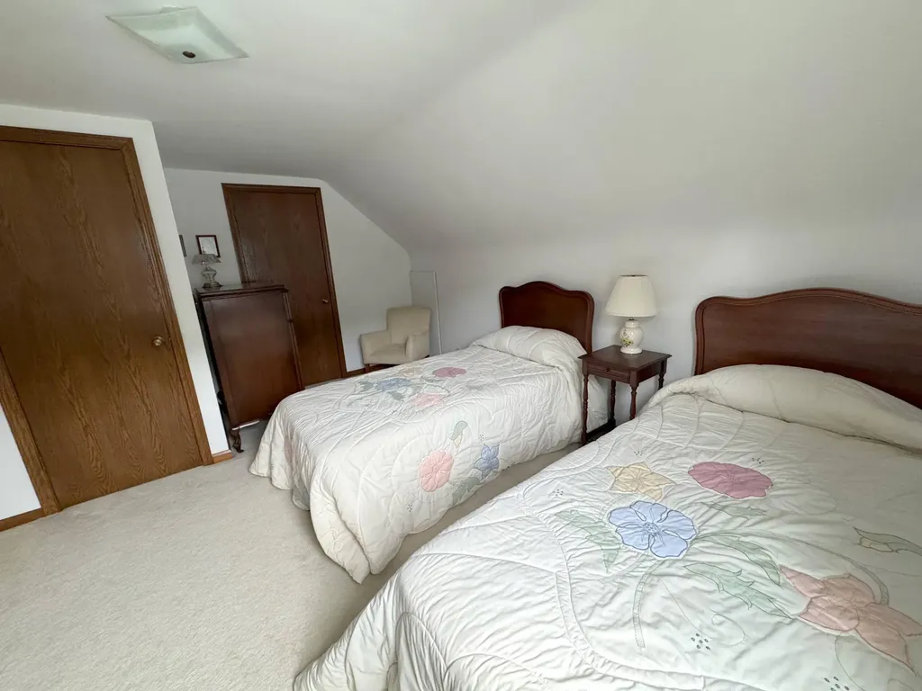 2304 Columbus Avenue Norton Shores City MI 49441