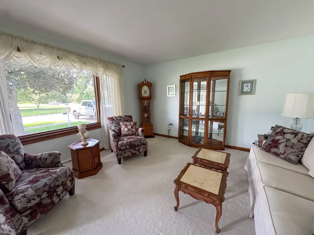 2304 Columbus Avenue Norton Shores City MI 49441
