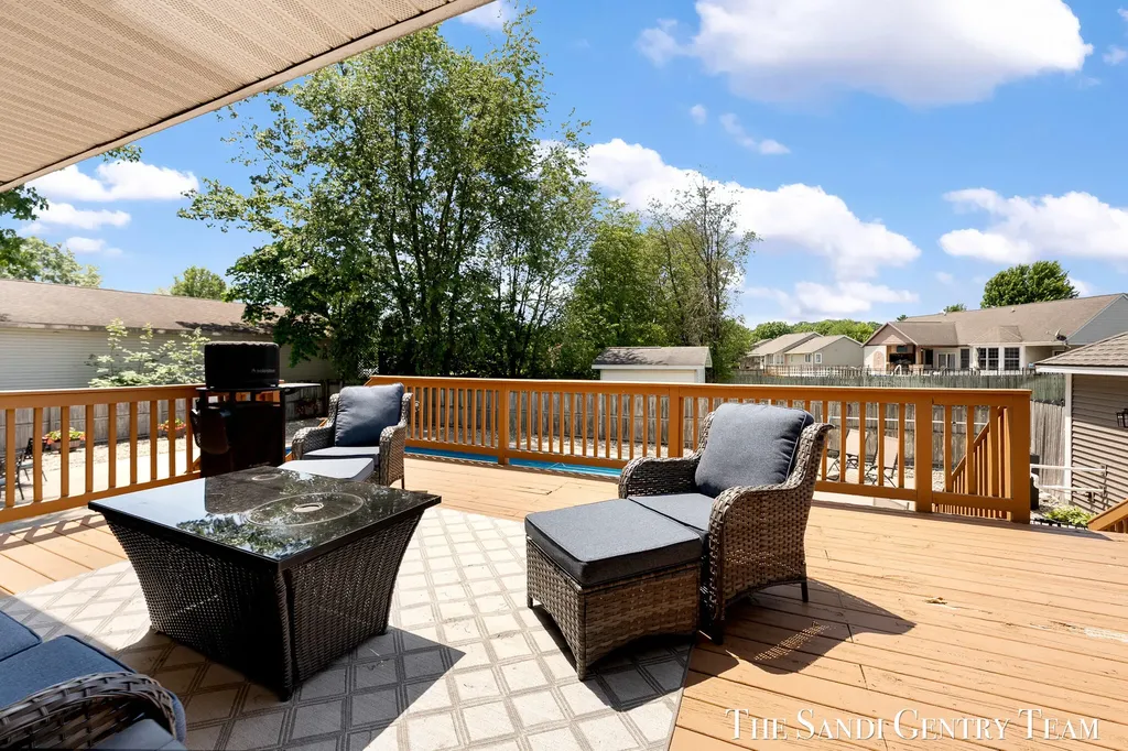 4007 Meadow Lane Fruitport Charter Township MI 49444