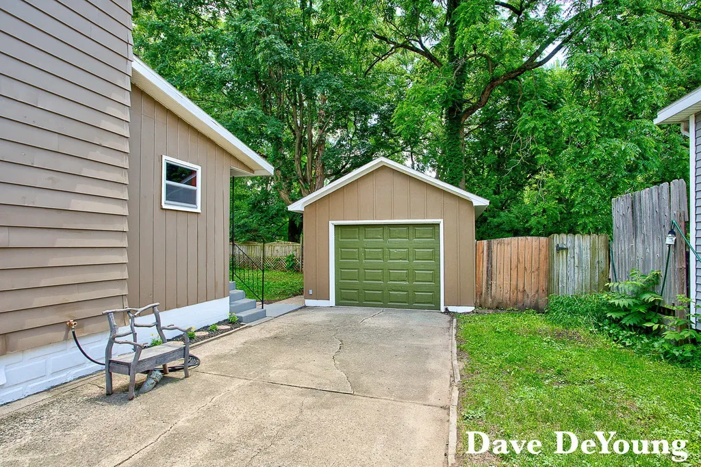 223 North Street Allegan City MI 49010