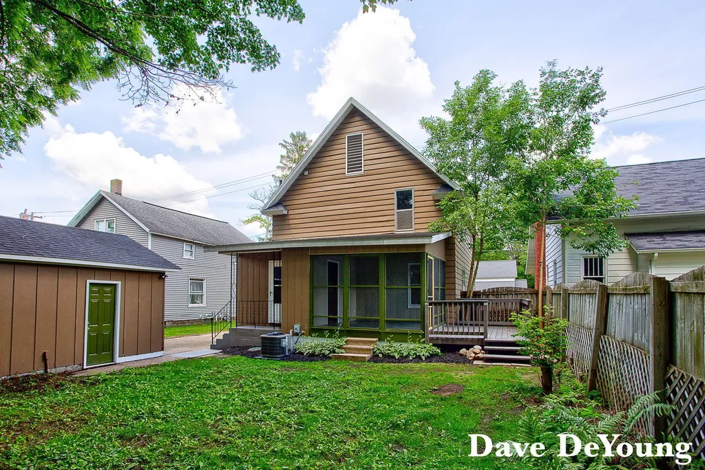 223 North Street Allegan City MI 49010