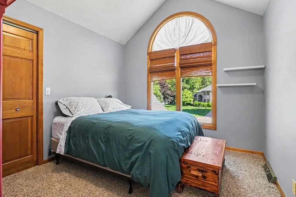 1864 Erin Isle Drive Park Township MI 49424