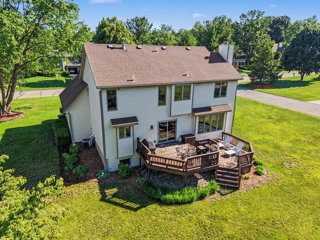1864 Erin Isle Drive Park Township MI 49424
