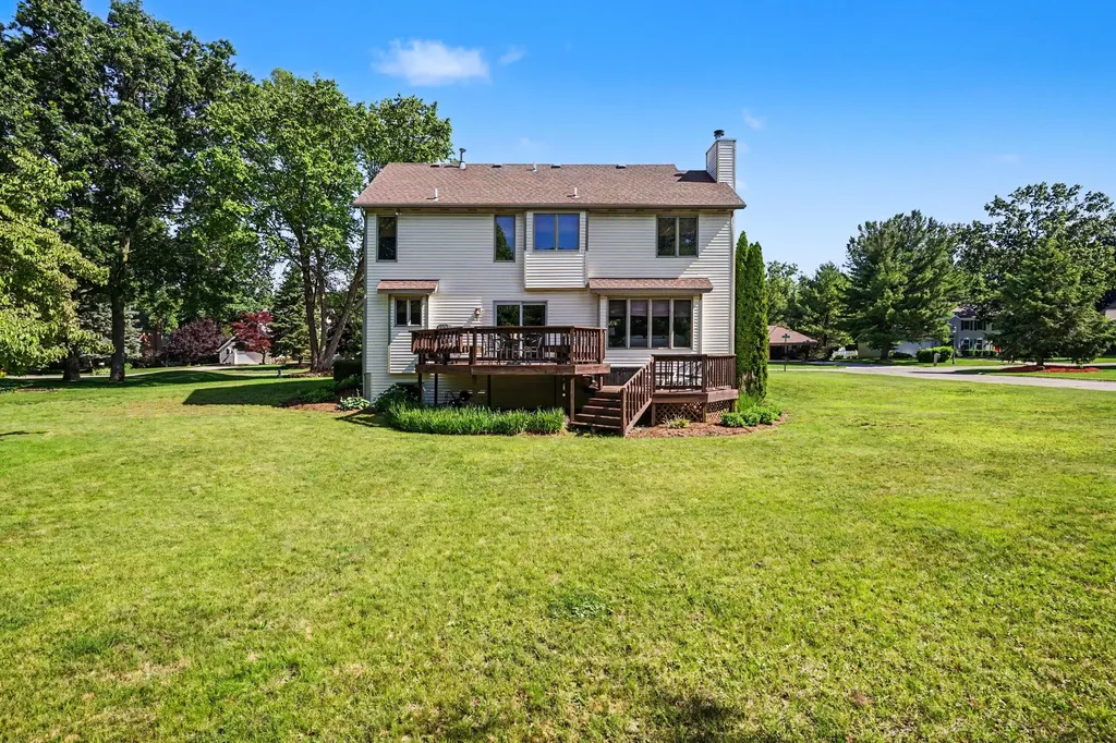1864 Erin Isle Drive Park Township MI 49424