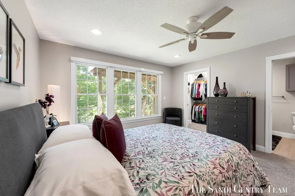 931 Bluff Creek Drive Grand Haven City MI 49417