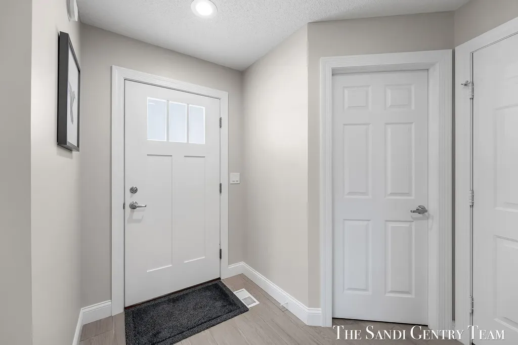 931 Bluff Creek Drive Grand Haven City MI 49417