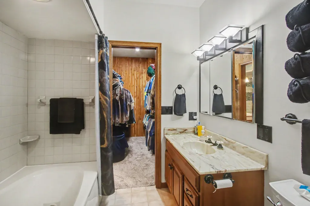 4191 E Fruitport Road Fruitport Charter Township MI 49415