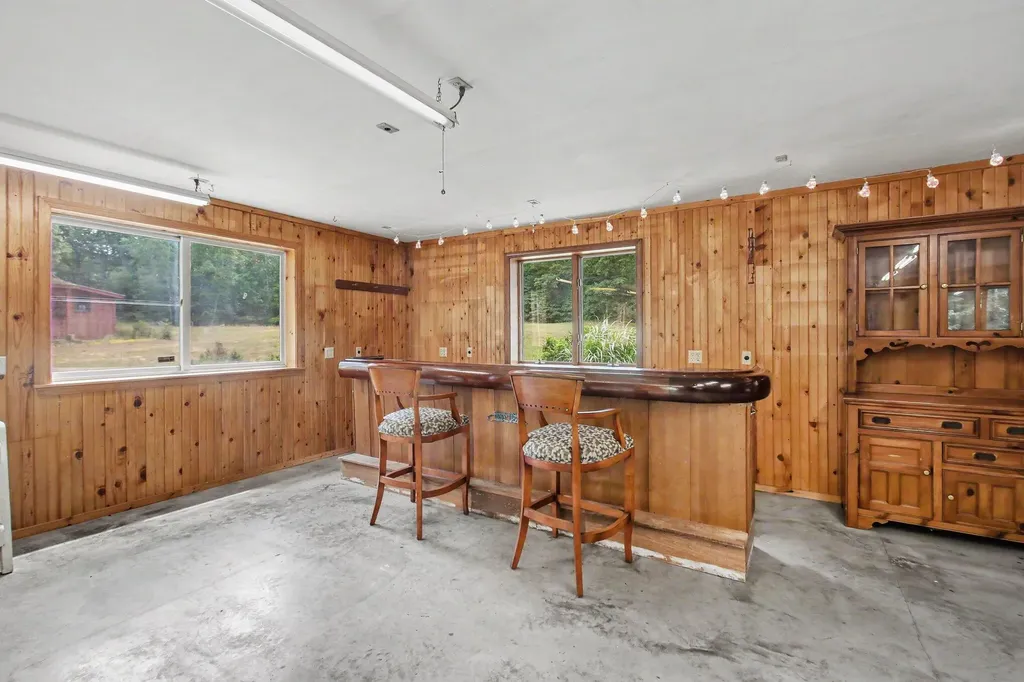 4191 E Fruitport Road Fruitport Charter Township MI 49415