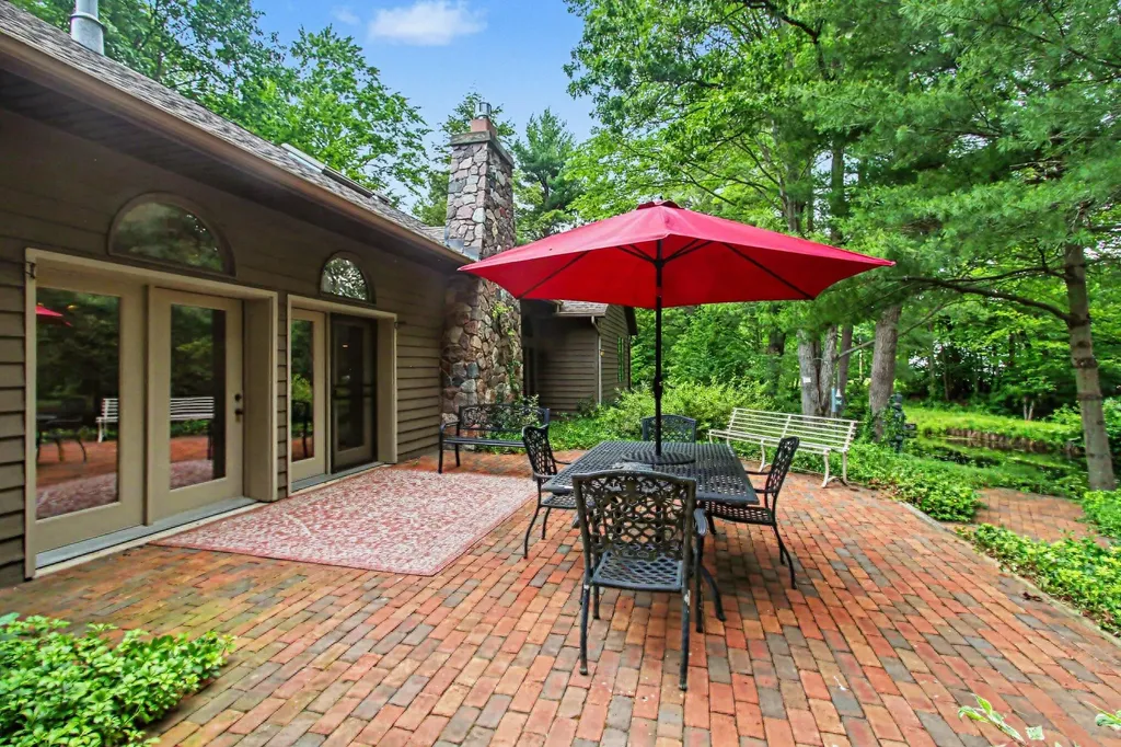 4191 E Fruitport Road Fruitport Charter Township MI 49415
