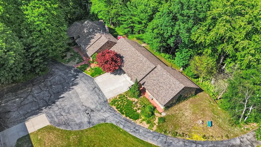 4191 E Fruitport Road Fruitport Charter Township MI 49415