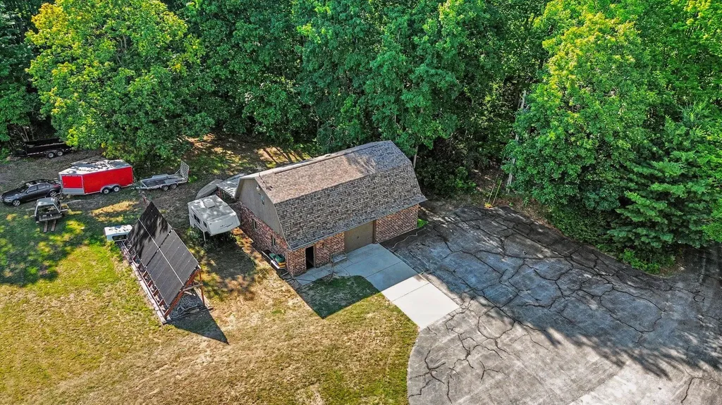 4191 E Fruitport Road Fruitport Charter Township MI 49415