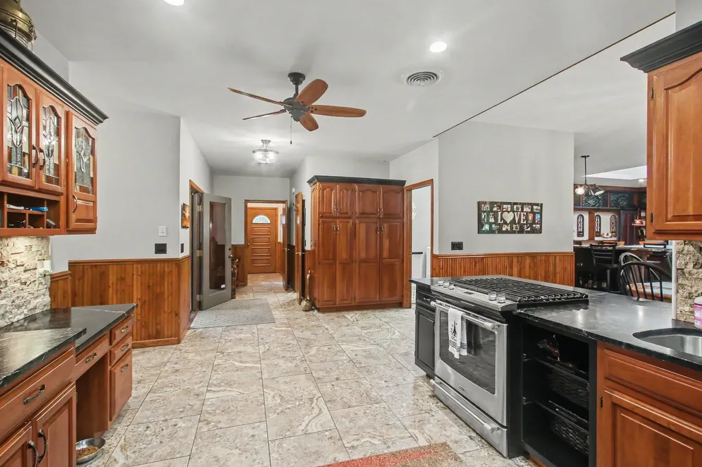 4191 E Fruitport Road Fruitport Charter Township MI 49415