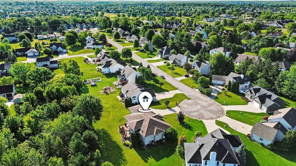 1425 Crystalline Drive SE Gaines Charter Township MI 49316