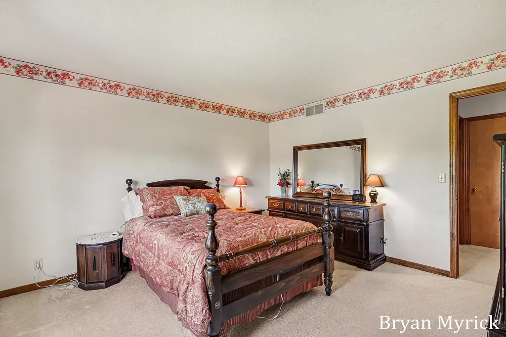 1581 Castlemaine Drive Holland Charter Township MI 49464