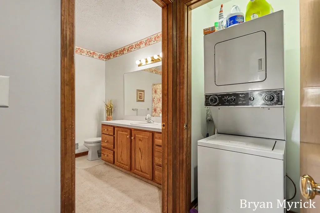 1581 Castlemaine Drive Holland Charter Township MI 49464