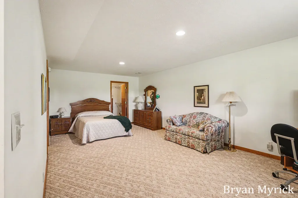 1581 Castlemaine Drive Holland Charter Township MI 49464