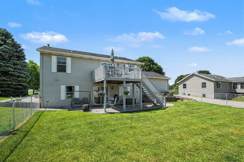 6545 Pierce Street Allendale Charter Township MI 49401