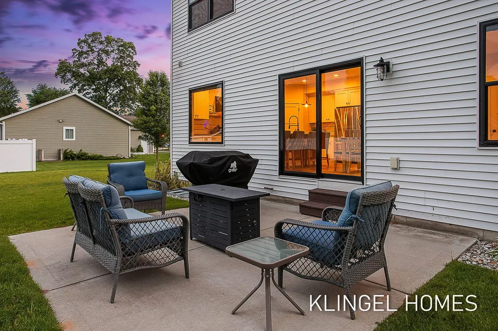 3712 Black Creek Road Fruitport Charter Township MI 49444