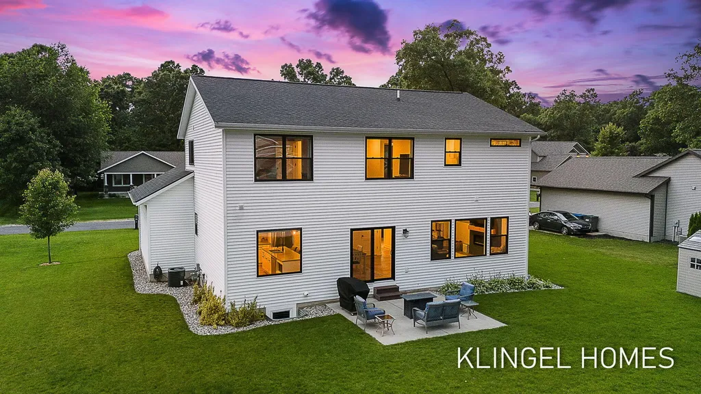 3712 Black Creek Road Fruitport Charter Township MI 49444