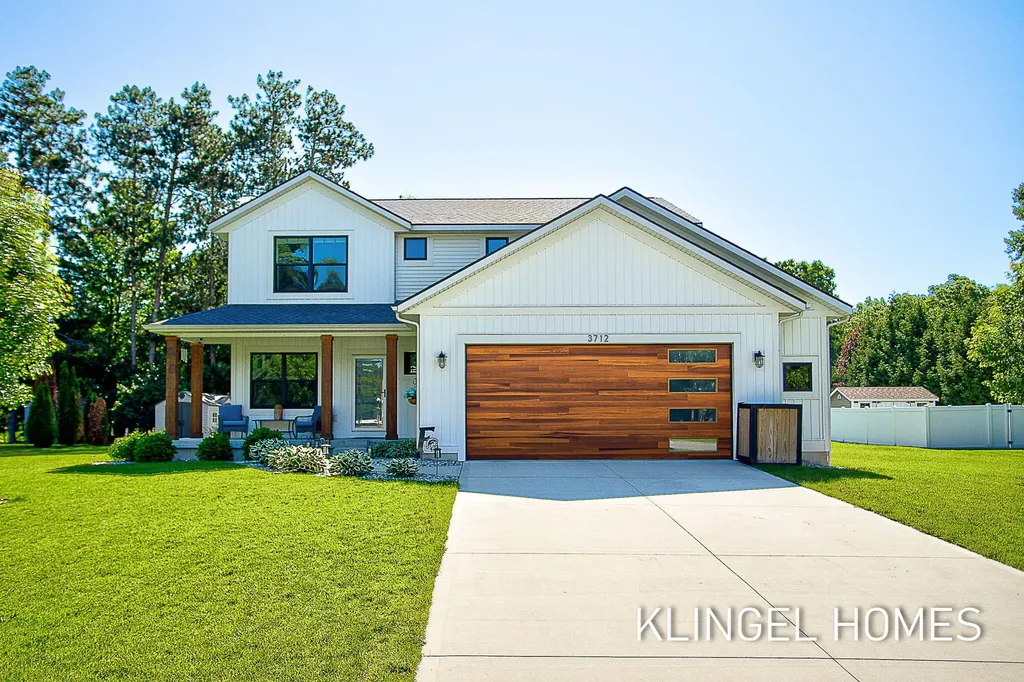 3712 Black Creek Road Fruitport Charter Township MI 49444