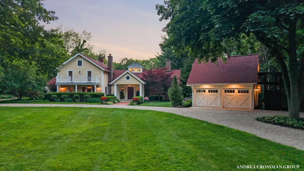2075 Lakeshore Drive Ganges Township MI 49408