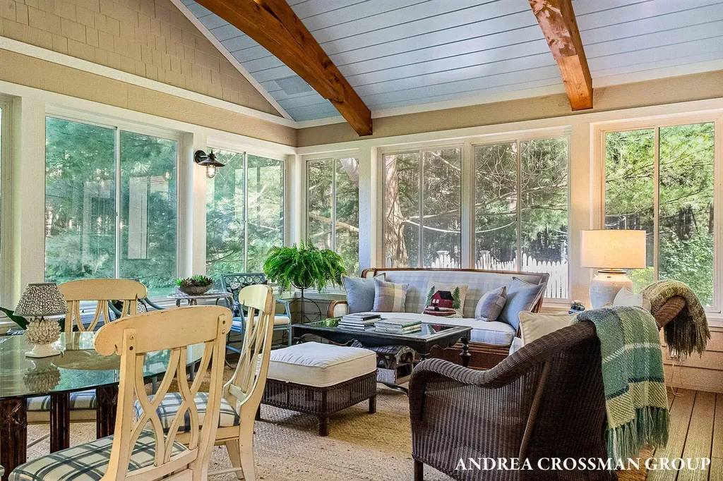 2075 Lakeshore Drive Ganges Township MI 49408