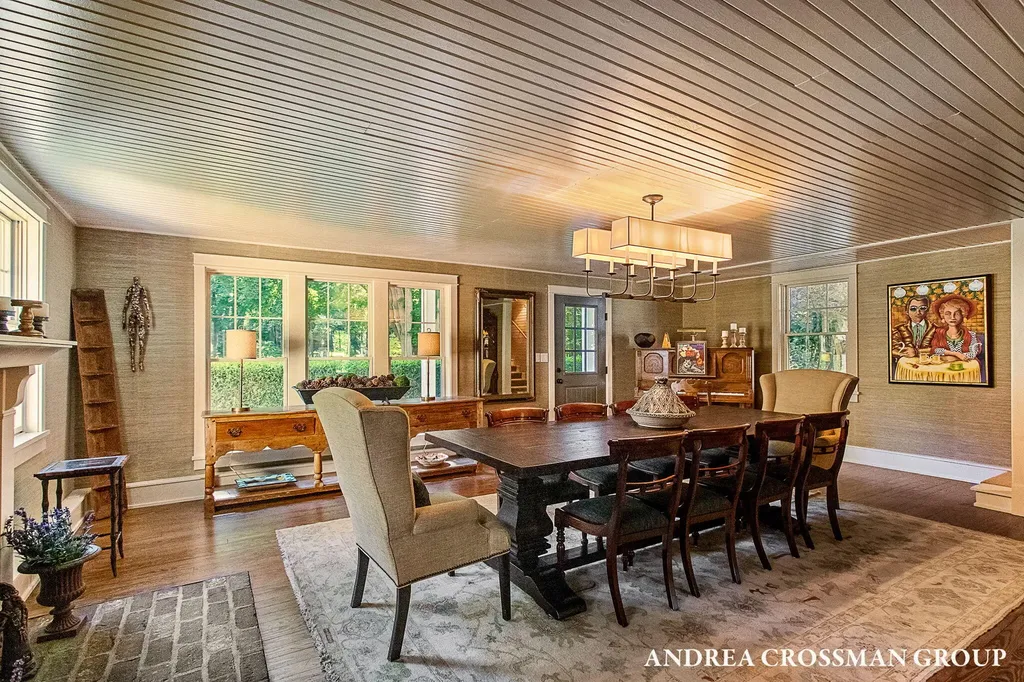2075 Lakeshore Drive Ganges Township MI 49408