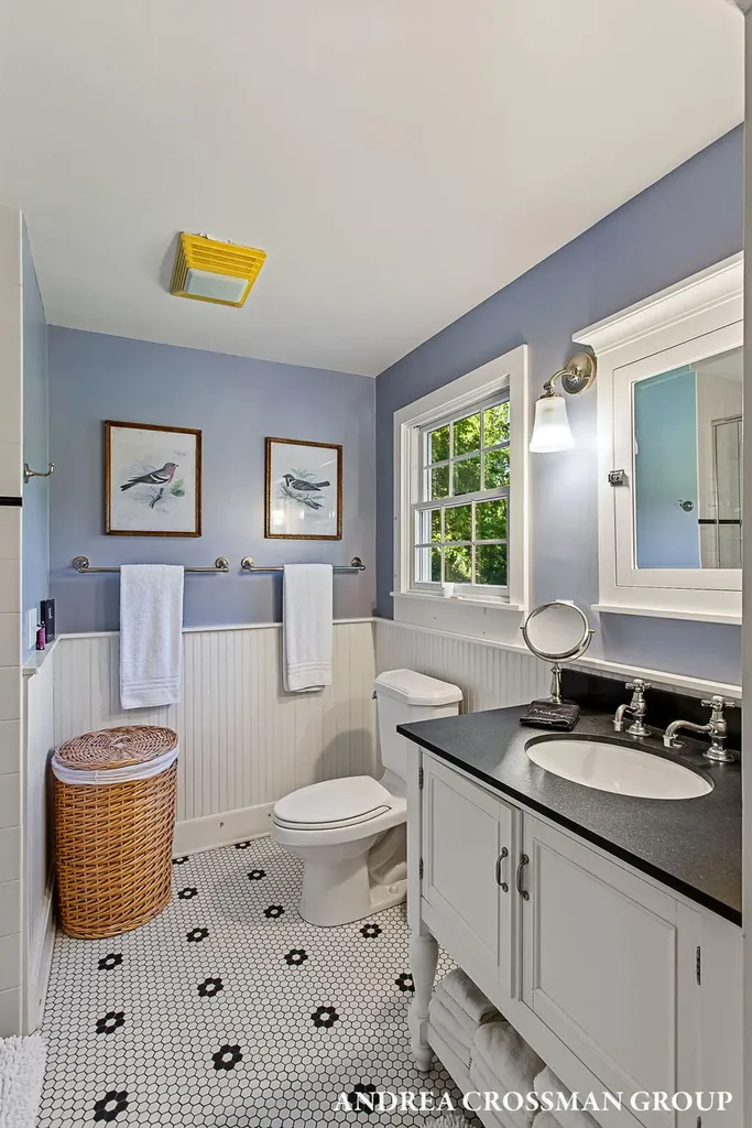 2075 Lakeshore Drive Ganges Township MI 49408