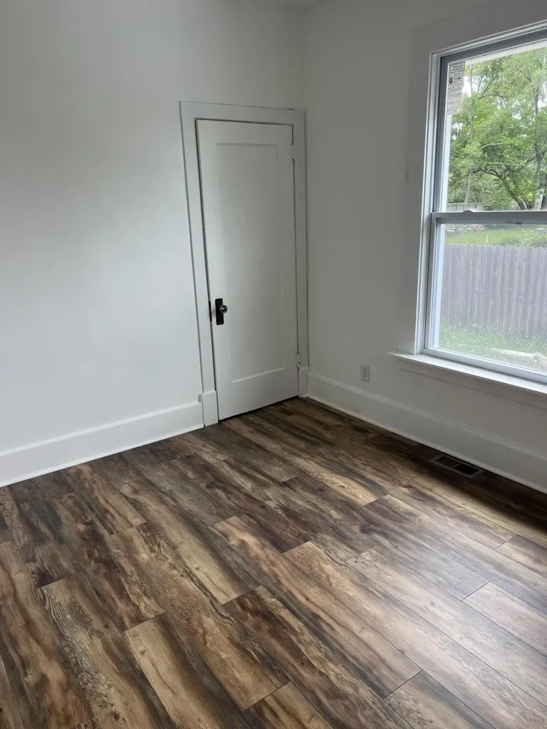 757 Washington Avenue Muskegon City MI 49441