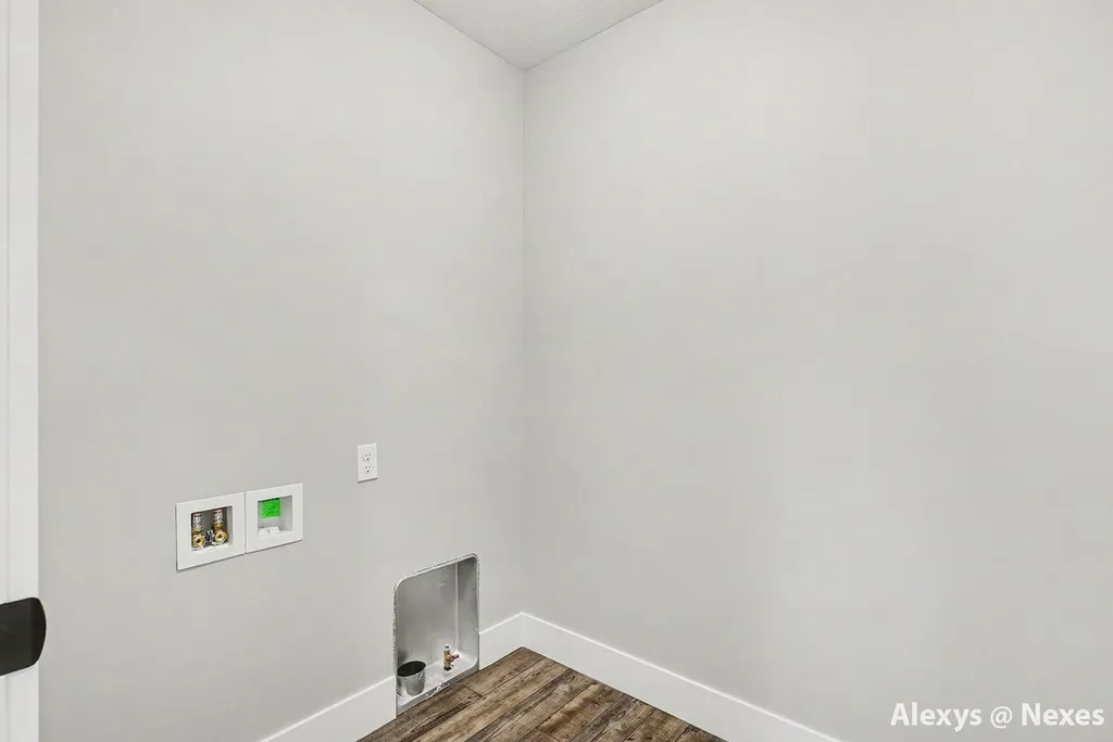 2895 E River Road Muskegon Charter Township MI 49457