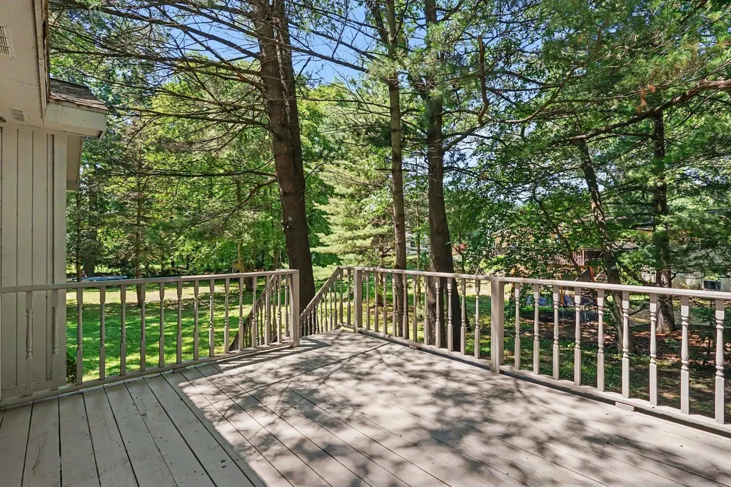 2003 Harbor Inn Street Park Township MI 49424