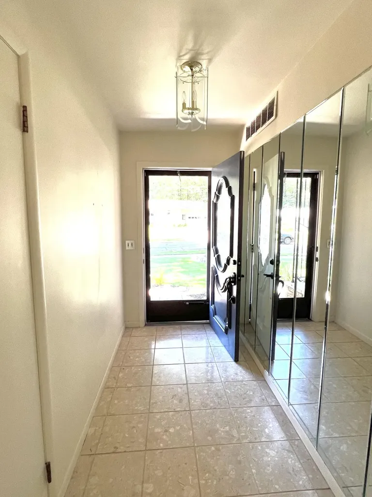 3031 Country Club Drive Muskegon City MI 49441